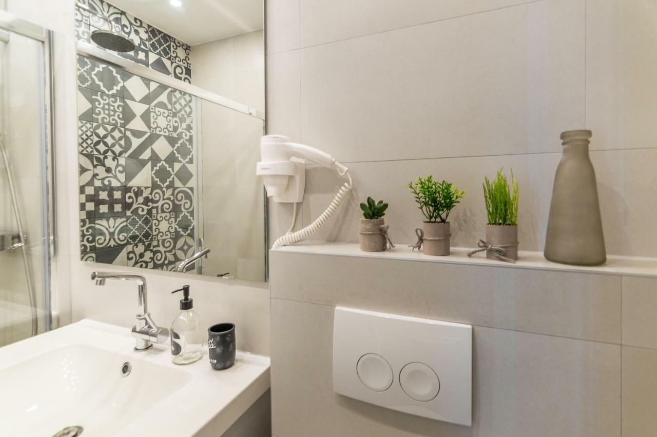4 Elements Old Town Views Rooms Trogir Ngoại thất bức ảnh